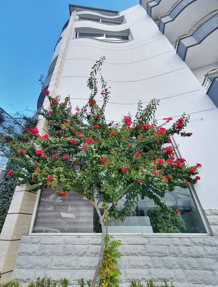 Hotel Joan