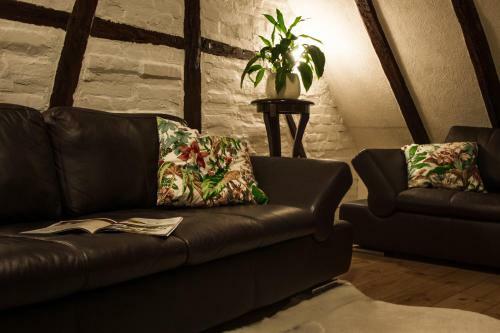 Hotel L�hr