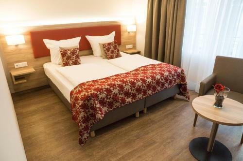 Hotel L�hr