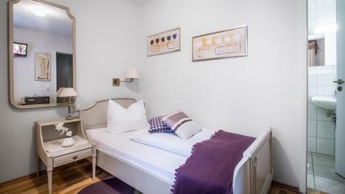 Hotel L�hr