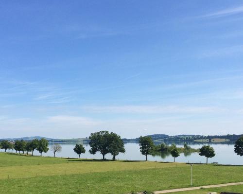 Apartamentos Alpengl�ck De Luxe Ferienwohnung Am Forggensee