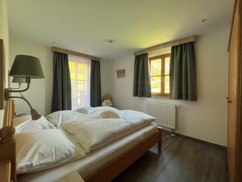 Apartamento Ferienwohnungen Beim Hausbacher