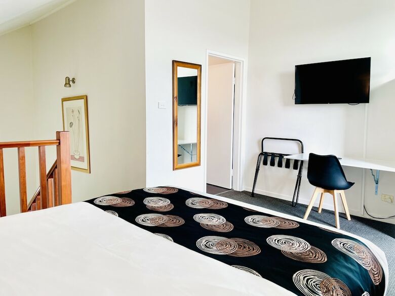 Hotel Quality Inn & Suites The Menzies