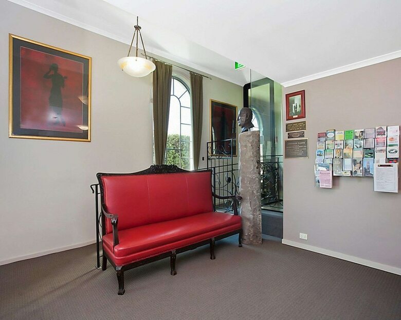 Hotel Quality Inn & Suites The Menzies