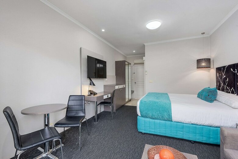 Hotel Comfort Inn Deakin Palms