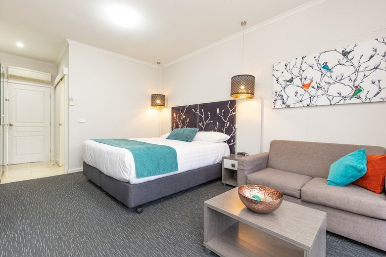 Hotel Comfort Inn Deakin Palms