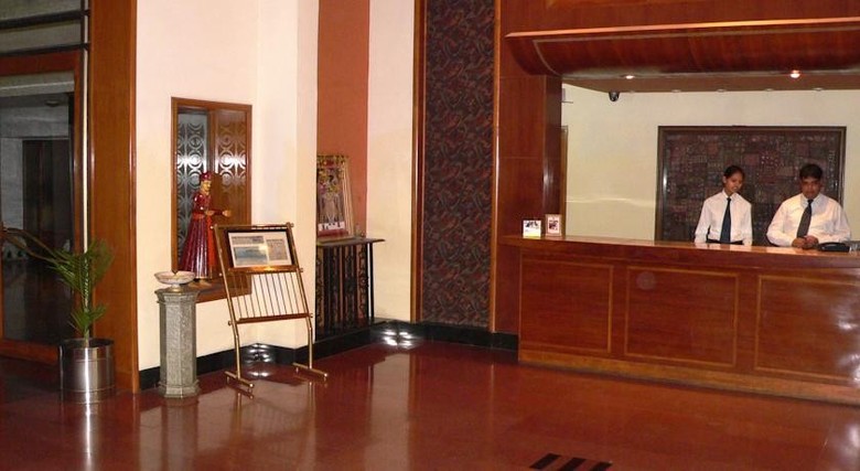 Hotel Paras Mahal