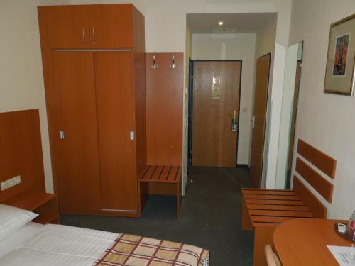 Bed & Breakfast Continental Hotel-pension
