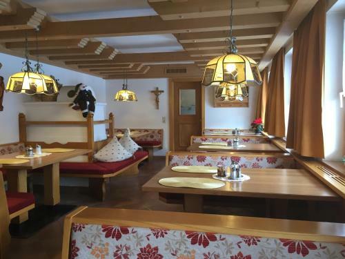 Hostal Landhaus Engadin