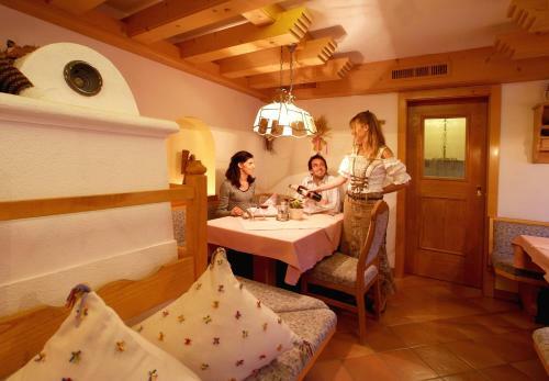 Hostal Landhaus Engadin