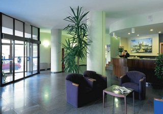 Hotel Caranda