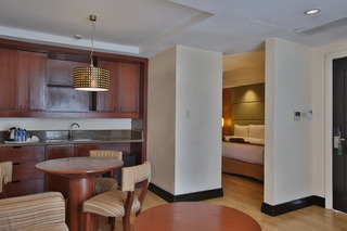 Hotel Crown Regency  Y Torre-suite Corner