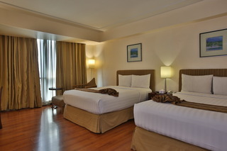 Hotel Crown Regency  Y Torre-suite Corner