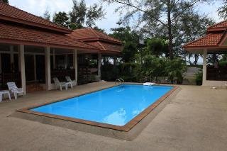 Hotel Chaya Resort