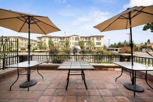 Lemon Tree Hotel