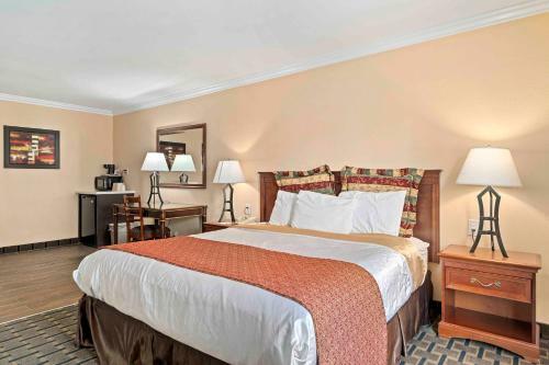 Lemon Tree Hotel