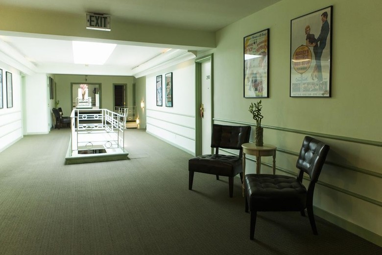 Hollywood Celebrity Hotel