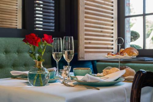 Bed & Breakfast Exclusive Suites The Secret Garden