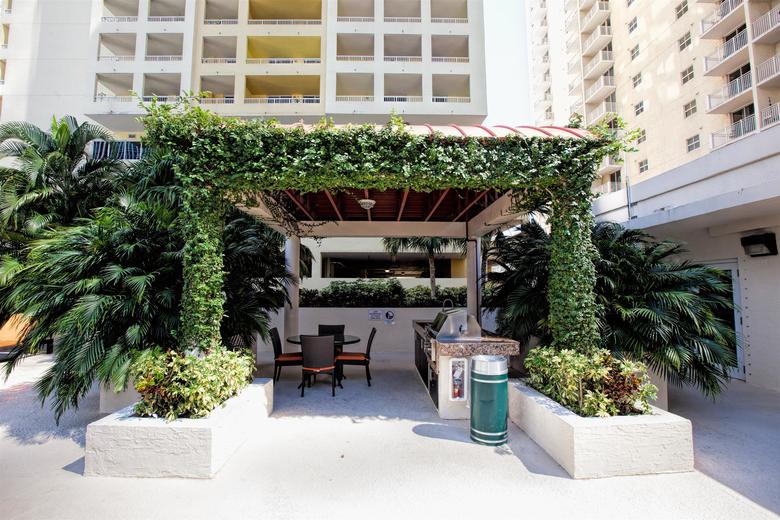 Fortune House Hotel