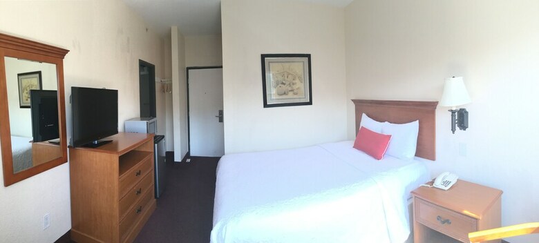 Hotel Harborview Inn & Suites San Diego Harbor