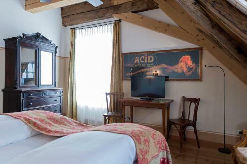 Hotel Orph�e