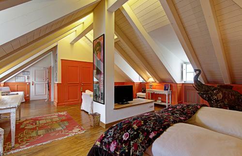 Hotel Orph�e
