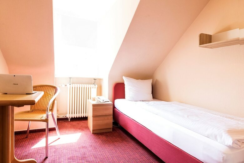 Hostal Hotel Elisabetha Garni