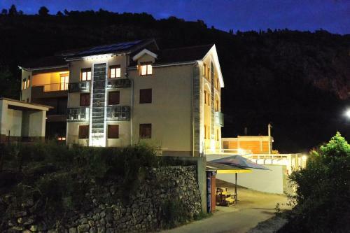Hotel Blagaj