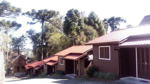 Chal�s Arauc�rias Da Serra