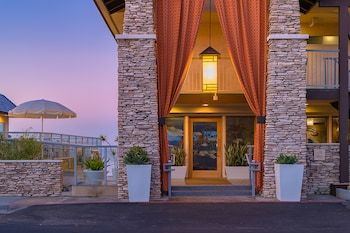 Hotel Beach Terrace Inn