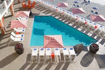 Hotel Beach Terrace Inn