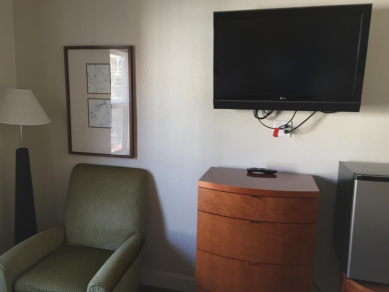 Hotel Americas Best Value Inn & Suites- Soma
