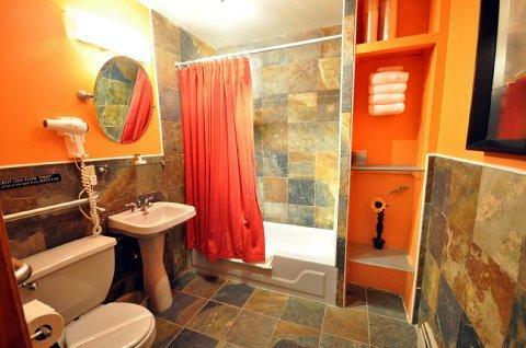 Hotel Off Soho Suites
