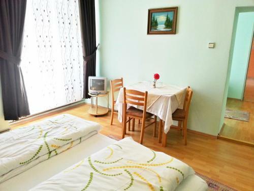 Hostal Pension Weisses Lamm