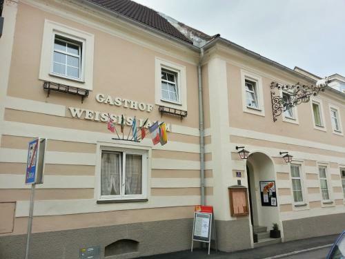 Hostal Pension Weisses Lamm
