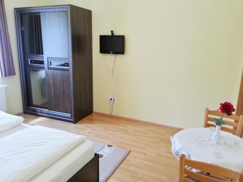 Hostal Pension Weisses Lamm