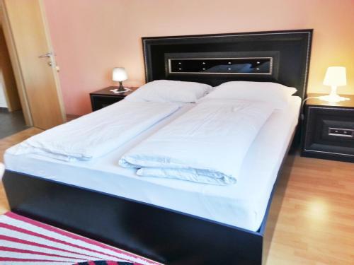 Hostal Pension Weisses Lamm