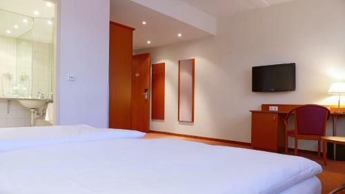 Central Hotel L�wen