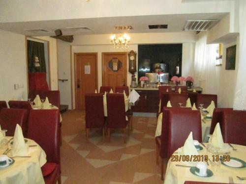 Hostal Villa UNA