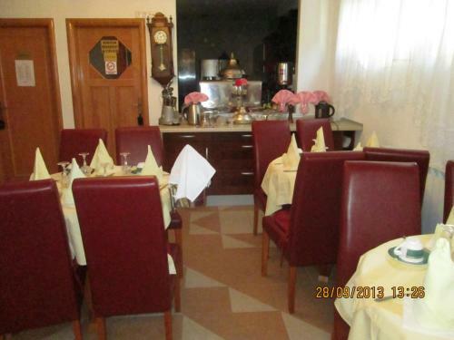 Hostal Villa UNA