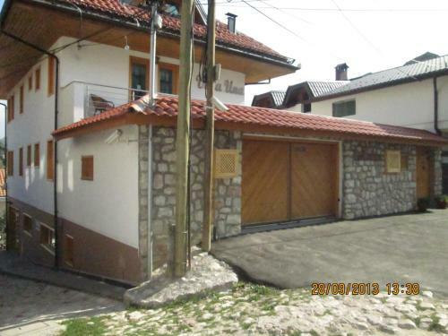 Hostal Villa UNA