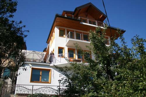 Hostal Villa UNA