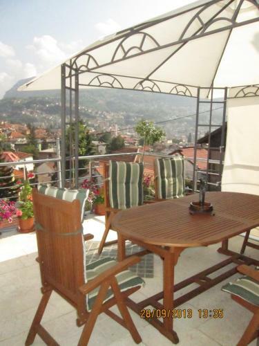 Hostal Villa UNA
