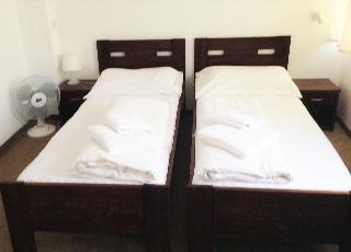 Hotel Botel Gracia