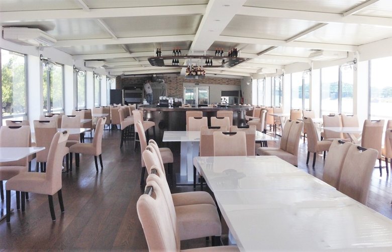 Hotel Botel Gracia