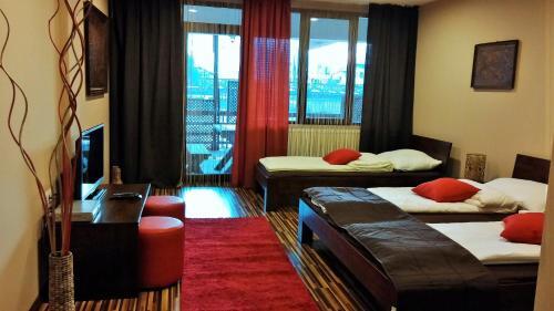 Hostal Pansion River
