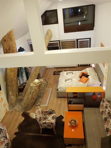 Hostal Pansion River