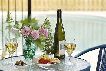 Hostal Cavvanbah Beach House