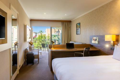 Hotel Avangani Resort