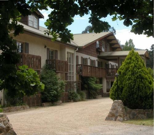 Bright Chalet
